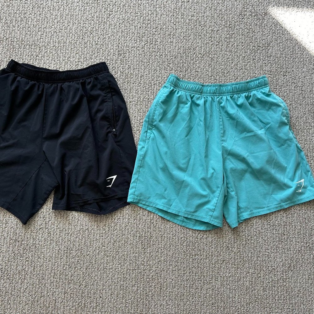 GymShark Arrival Shorts - Black & Teal - Size Small - Good condition